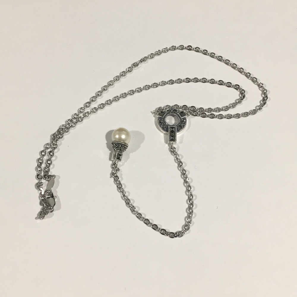 Sterling Silver Vintage Dangling Pearl Necklace - Picture 4 of 7